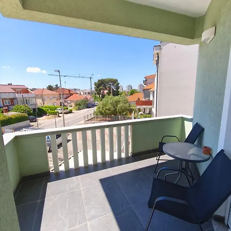 Apartment Madonna 2 *